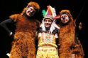 „Raganiukės teatre“ JAV ambasados dovana – spektaklis „Indėniukas Kikas“ 