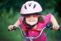 Jaunieji Palangos dviratininkai raginami dėvėti šalmus