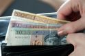 Apklausa: daugiau nei pusė Lietuvos gyventojų skyrė pinigų labdarai