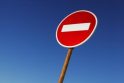 Kelio ženklas glumina lenkų vairuotojus