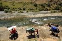 Rinkimų biuletenius į Afganistano kaimus gabena tūkstančiai asilų
