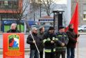 Piketas: dar vasarą protestuodami prie Kauno rajono savivaldybės ugniagesiai siekė atkurti panaikintas komandas