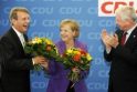 Triumfas: A.Merkel populiarumo nesugadino net šaliai skaudžiai smogusi krizė.