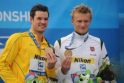 Dviese: 200 m krūtine rungties finale pasaulio čempionato organizatoriai įteikė du bronzos medalius – G.Titeniui (dešinėje) ir Ch.Sprengeriui.