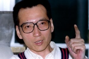 Liūdna žinia: Kinijos Nobelio premijos laureatas neišgyveno