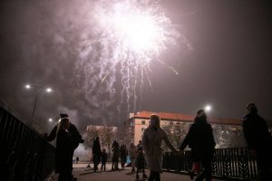 Kaunas pasitiko 2021-uosius: į kiekvieno širdį skrieja gražiausi linkėjimai