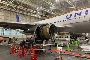 Po incidento Kolorade JAV nurodė nuodugniau tikrinti „Boeing“ lainerių variklius