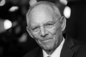 Mirė buvęs Vokietijos finansų ministras W. Schaeuble