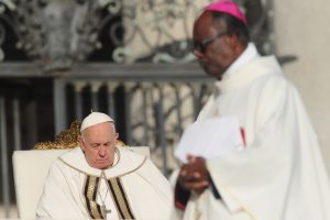Popiežius pradeda sinodą: progresyvieji tikisi, kad po jo Bažnyčioje bus daugiau vadovių moterų