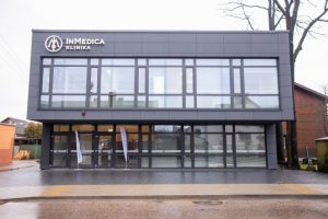 „InMedicai“ leista įsigyti Vilniaus implantologijos centro kliniką