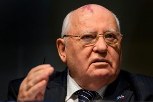 Nukentėjusieji per Sausio 13-ąją prašo nenutraukti bylos M. Gorbačiovui