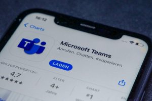JAV technologijų milžinė „Microsoft“ nusileido ES dėl „Teams“ 