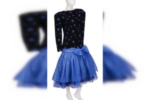 Dianos suknelė aukcione parduota už rekordinę kainą