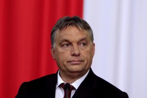 Vengrija sako laukianti, kol Švedija susisieks dėl paraiškos įstoti į NATO ratifikavimo  