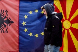 ES oficialiai pradėjo derybas dėl Albanijos ir Šiaurės Makedonijos stojimo į bloką