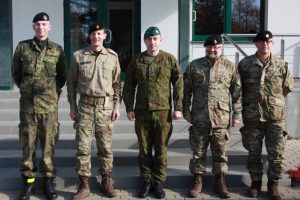 Danijos princas Lietuvoje lankė NATO karius