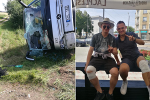 A. Pogrebnojus pakeliui į Liepoją pateko į avariją: apvirto autobusas