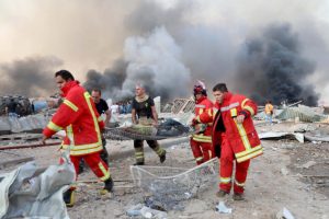 Libano prezidentas: sprogimą Beiruto uoste galėjo sukelti ir raketų ataka