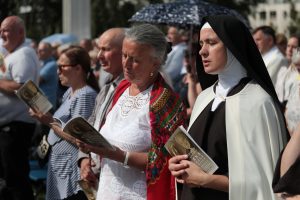 Lenkijoje –  kardinolo ir aklos vienuolės beatifikacijos iškilmės