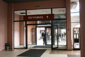 Klaipėdos autobusų stotyje – jauno vyro smūgiai vairuotojui
