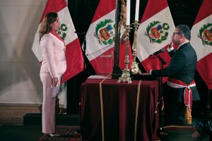 Peru prezidentė pateko į „Rolexgeito“ skandalą: atsistatydino šeši ministrai