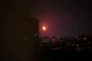 Per naktinę Kyjivo ataką Ukraina numušė Rusijos raketas ir dronus