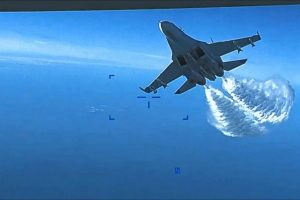 Rusija perėmė du JAV karinius lėktuvus virš Baltijos jūros