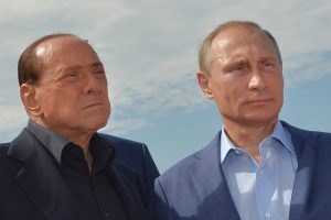 V. Putinas atidavė pagarbą S. Berlusconi pavadindamas jį tikru draugu