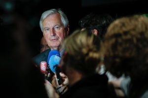 M. Barnier sulaukė kritikos už tai, kad savo kampanijoje Prancūzijoje nusigręžė nuo ES