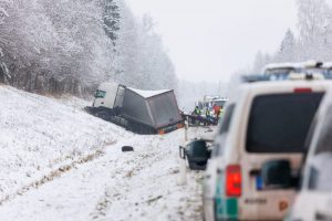 Tragiška masinė avarija Kauno rajone: kokia snaudulio prie vairo kaina?