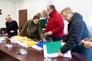 Į prezidentus kandidatuojantis A. Mazuronis VRK pateikė apie 26 tūkst. rinkėjų parašų