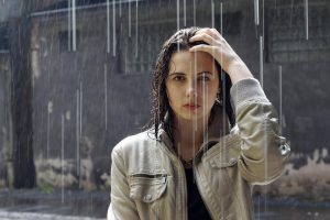 Mokslininkai: dėl taršos lietaus vanduo niekur pasaulyje nebėra saugus gerti žmonėms