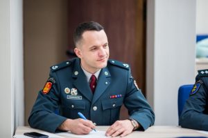 Klaipėdos policijos pareigūnas nepraleidžia nė vieno Nacionalinio diktanto