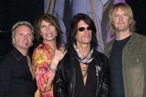 „Aerosmith“ rokeriai bus įamžinti Holivudo „Šlovės alėjoje“