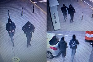 Kauno policija ieško vyrų, smurtavusių prieš parduotuvės apsaugos darbuotoją