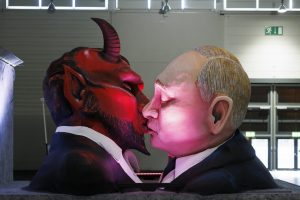 Uždraus Kremliaus propagandinius kanalus internete: bandantiems gudrauti – baudos