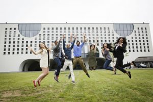 Nauji mokslo metai sveikatos mokslų studentams Kaune prasidės kontaktiniu būdu