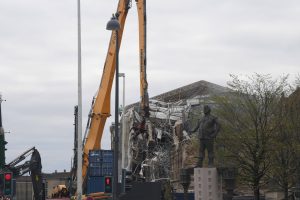 Ugniagesiai baigė darbą senojoje Kopenhagos vertybinių popierių biržoje