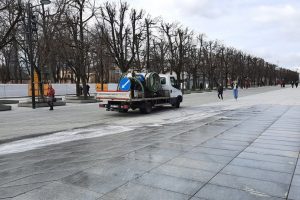 „Kauno švara“ nuplovė Šančių protesto pėdsakus