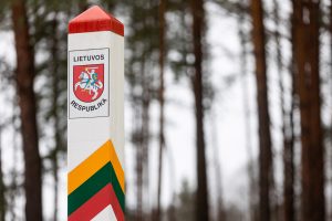 VSAT: pasienyje su Baltarusija praėjusią parą migrantų vėl neapgręžta