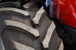 Klaipėdos rajone pradūrus traktoriaus degalų baką pavogtas kuras