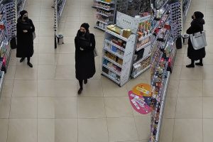 Klaipėdos pareigūnai prašo pagalbos: padėkite atpažinti moterį