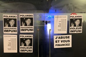 Briuselyje protestuotojai užpuolė R. Polanskio filmą rodžiusius kino teatrus