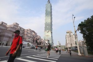 Taivanas atsisako Kinijos pareigūnams išduoti leidimus atvykti į turizmo parodą
