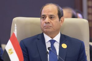 Egipto prezidentas suteikė malonę įkalintam žmogaus teisių aktyvistui P. Zaki