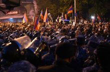 Armėnija teigia sulaikiusi 226 antivyriausybinius protestuotojus
