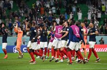 Pasaulio futbolo čempionatas: Prancūzija įveikė lenkus ir prasibrovė į ketvirtfinalį